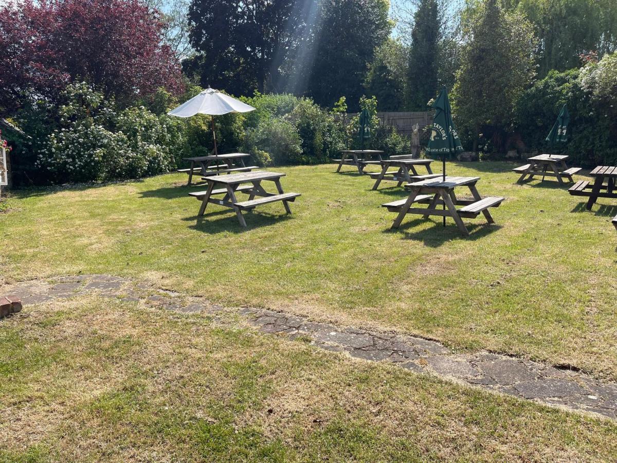 The Maltsters Country Inn Badby Bagian luar foto